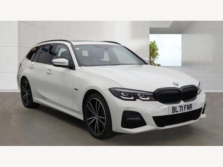 BMW 3 Series 2.0 330e 12kWh M Sport Touring Auto Euro 6 (s/s) 5dr