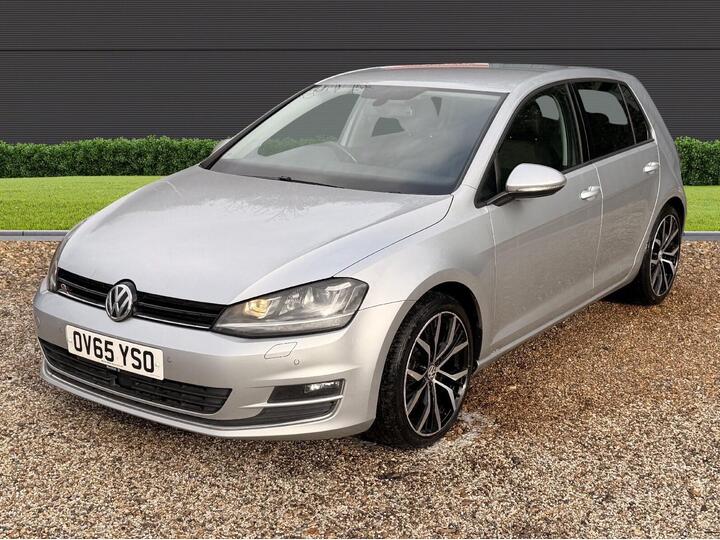 Volkswagen Golf 2.0 TDI BlueMotion Tech GT DSG Euro 6 (s/s) 5dr Volkswagen Golf 2.0 TDI BlueMotion Tech GT DSG Euro 6 (s/s) 5dr