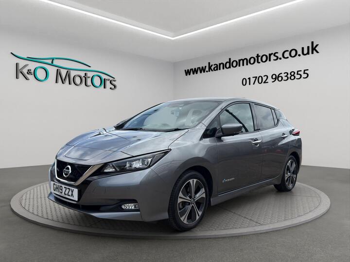 Nissan Leaf 40kWh Tekna Auto 5dr Nissan Leaf 40kWh Tekna Auto 5dr