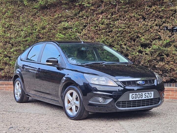 Ford Focus 1.6 Zetec 5dr