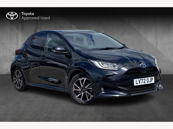 Toyota Yaris 1.5 VVT-h Design E-CVT Euro 6 (s/s) 5dr