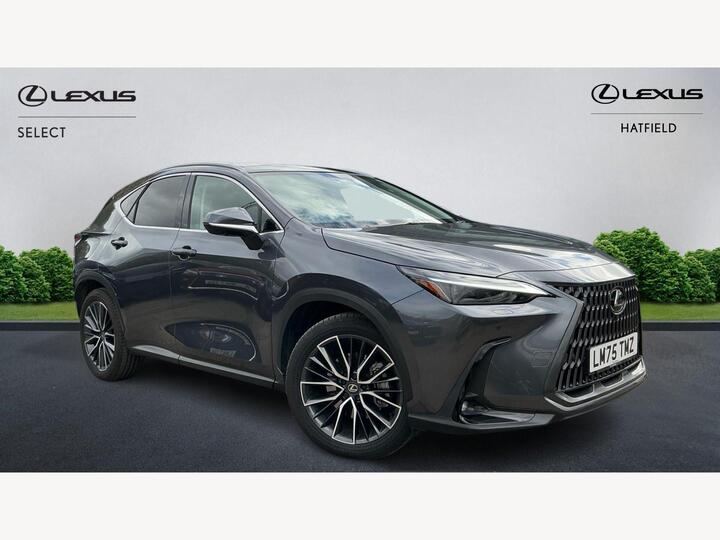 Lexus NX 2.5 450h+ 18.1kWh Takumi E-CVT 4WD Euro 6 (s/s) 5dr