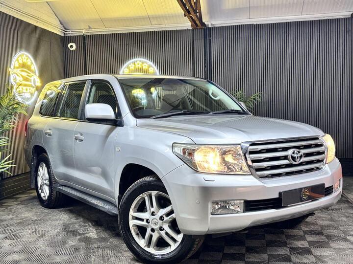 Toyota LAND CRUISER 4.5 D-4D V8 Auto 4WD Euro 4 5dr