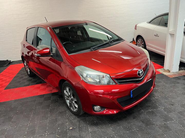 Toyota Yaris 1.33 Dual VVT-i SR Euro 5 5dr