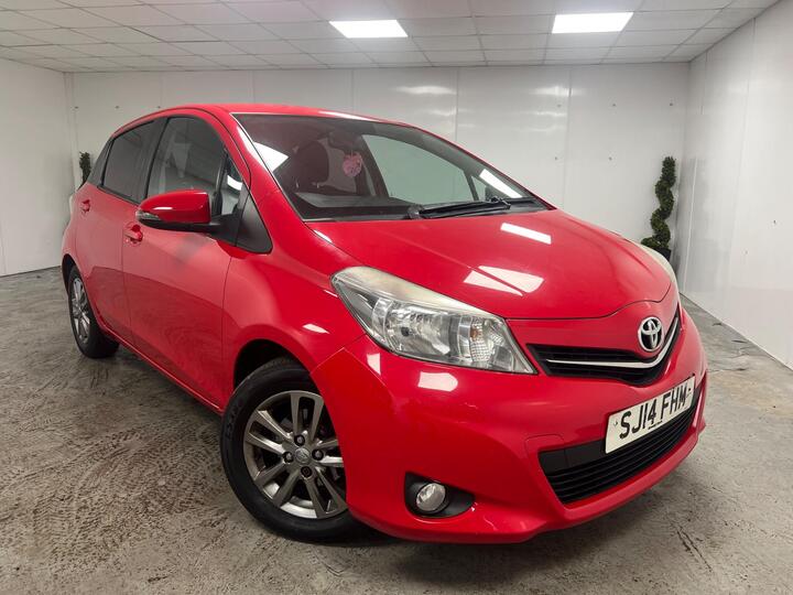 Toyota Yaris 1.0 VVT-i Icon Plus Euro 5 5dr