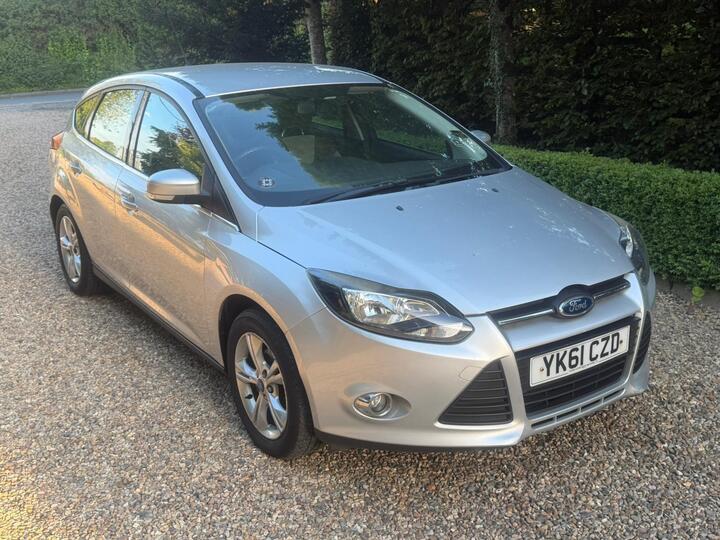 Ford Focus 1.6 Zetec Euro 5 5dr
