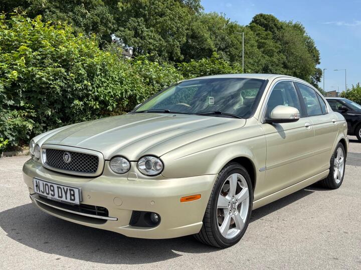 Jaguar X-Type 2.2D DPF Sovereign 4dr