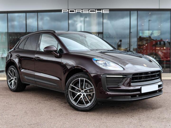 Porsche Macan 2.0T PDK 4WD Euro 6 (s/s) 5dr