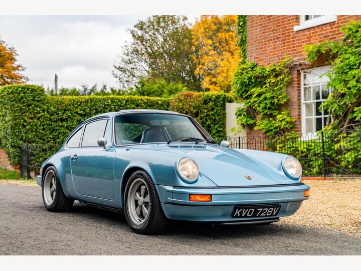 Porsche 911 SC Backdate