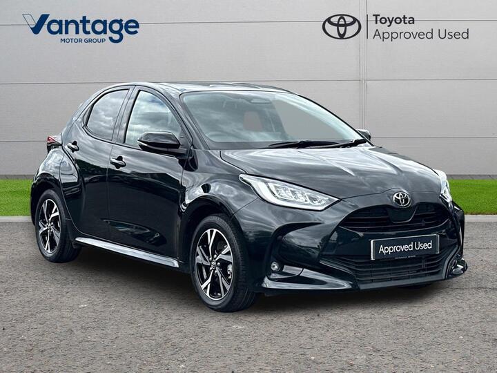 Toyota Yaris 1.5 VVT-h Design E-CVT Euro 6 (s/s) 5dr