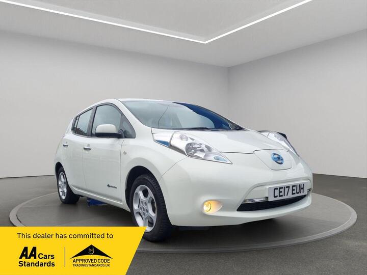 Nissan Leaf 30kWh Acenta Auto 5dr