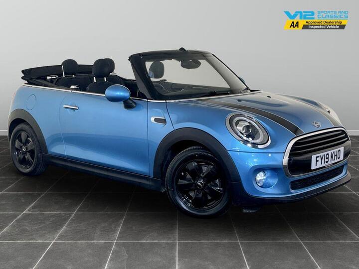 MINI Convertible 1.5 Cooper Classic Euro 6 (s/s) 2dr
