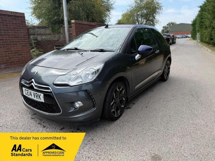 Citroen DS3 Cabrio 1.6 E-HDi Airdream DStyle Plus Euro 5 (s/s) 2dr Citroen DS3 Cabrio 1.6 E-HDi Airdream DStyle Plus Euro 5 (s/s) 2dr