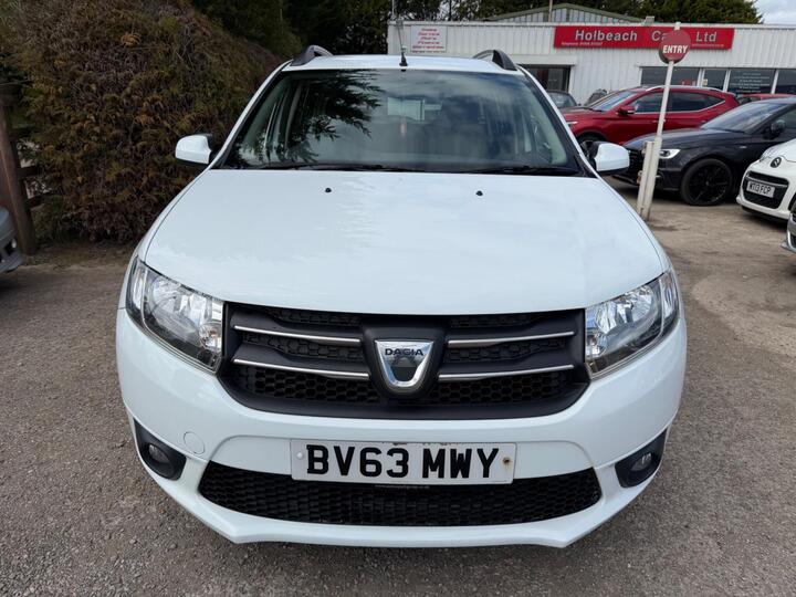 Dacia Logan MCV 0.9 TCe Laureate Euro 5 5dr Dacia Logan MCV 0.9 TCe Laureate Euro 5 5dr