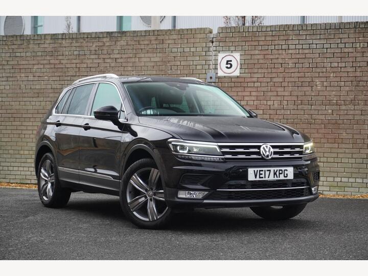 Volkswagen TIGUAN 2.0 TDI BlueMotion Tech SEL DSG 4Motion Euro 6 (s/s) 5dr