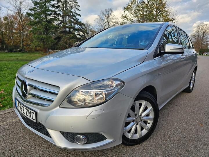 Mercedes-Benz B Class 1.6 B180 BlueEfficiency SE Euro 5 (s/s) 5dr