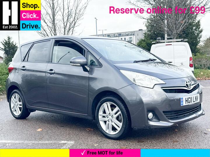 Toyota Verso S 1.33 Dual VVT-i T Spirit Euro 5 5dr