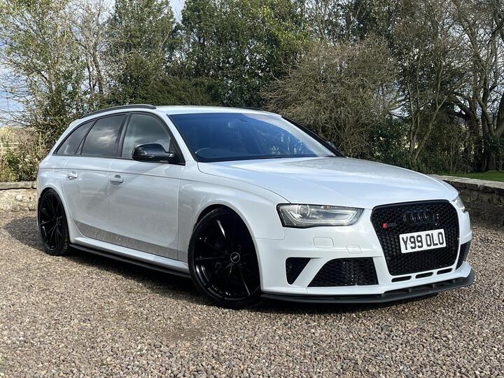 Audi RS4 Avant 4.2 FSI V8 S Tronic Quattro Euro 5 5dr