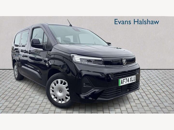 Vauxhall COMBO LIFE ELECTRIC ESTATE 52kWh Design XL MPV Auto 5dr (7.4kW Charger)