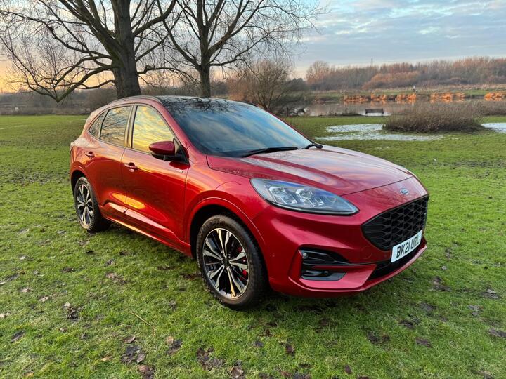 Ford Kuga 2.5 EcoBoost Duratec 14.4kWh ST-Line X CVT Euro 6 (s/s) 5dr