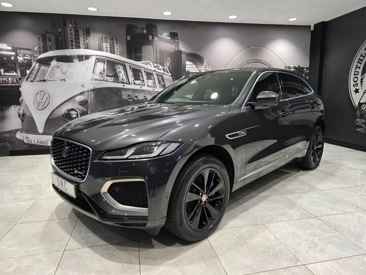 Jaguar F-PACE 2.0 D200 MHEV R-Dynamic SE Auto AWD Euro 6 (s/s) 5dr