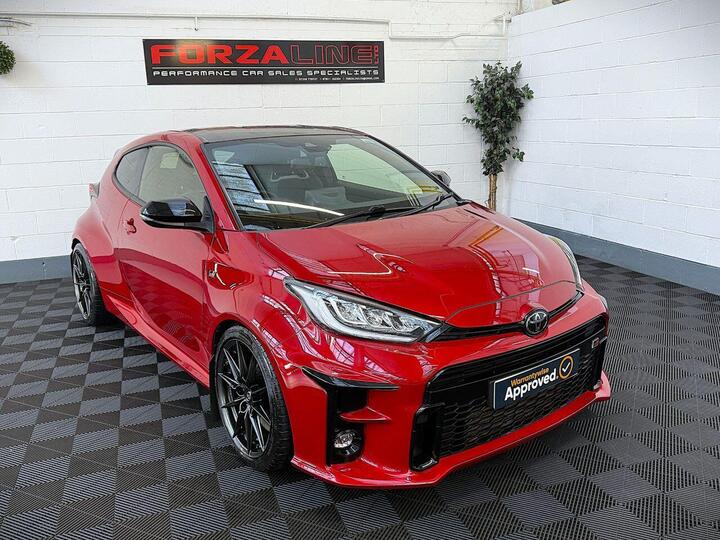 Toyota YARIS 1.6T GR Circuit AWD Euro 6 3dr