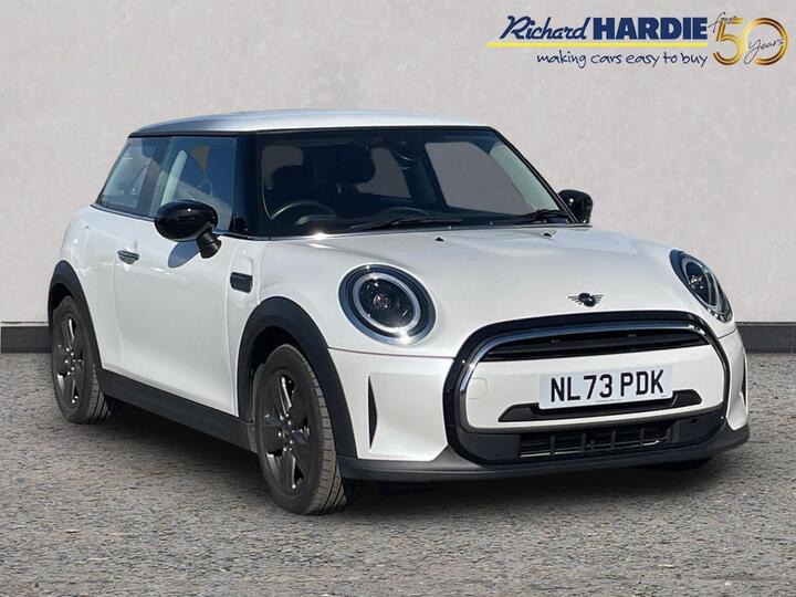 MINI Hatch 1.5 Cooper Classic Steptronic Euro 6 (s/s) 3dr