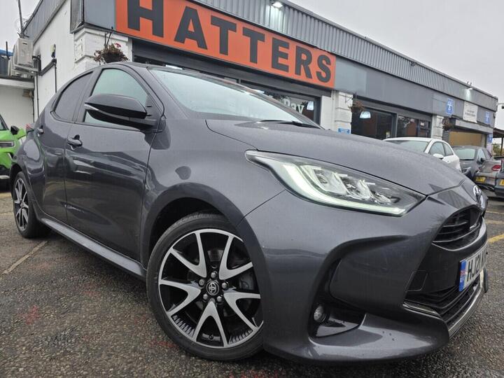 Toyota YARIS 1.5 VVT-h Dynamic E-CVT Euro 6 (s/s) 5dr