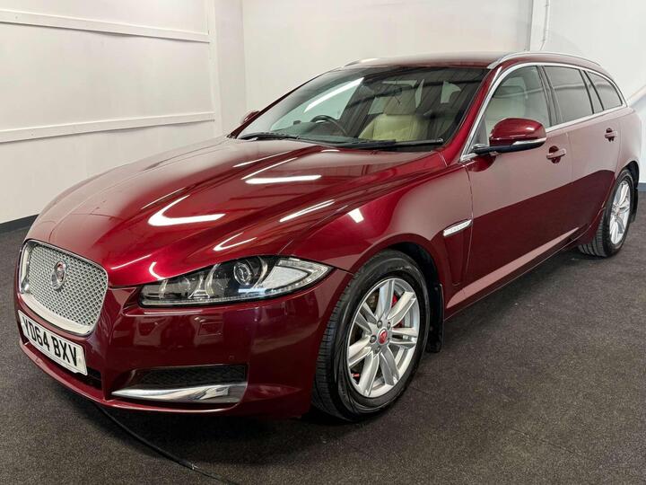 Jaguar XF 2.2d Luxury Sportbrake Auto Euro 5 (s/s) 5dr