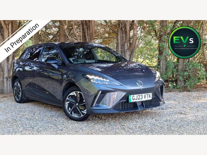 MG MG4 64kWh Trophy Long Range Auto 5dr