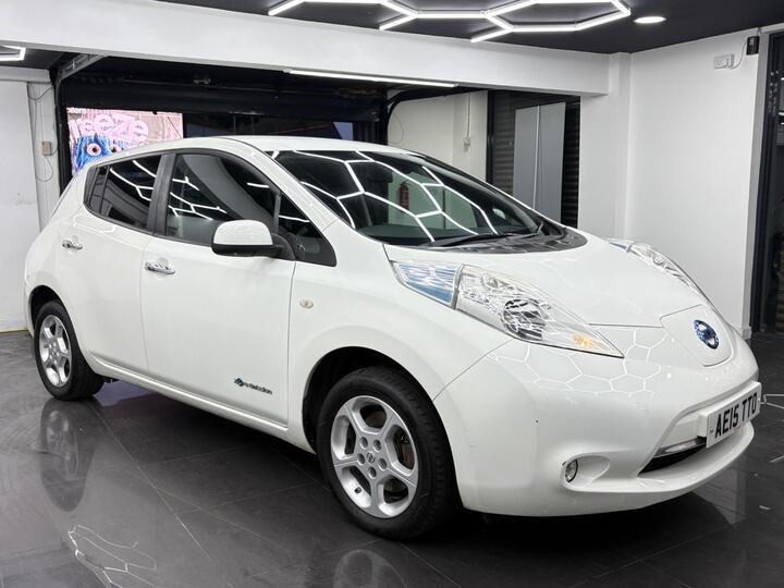 Nissan Leaf 24kWh Acenta Auto 5dr