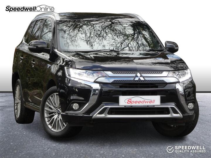 Mitsubishi Outlander 2.4h TwinMotor 13.8kWh Dynamic CVT 4WD Euro 6 (s/s) 5dr Mitsubishi Outlander 2.4h TwinMotor 13.8kWh Dynamic CVT 4WD Euro 6 (s/s) 5dr