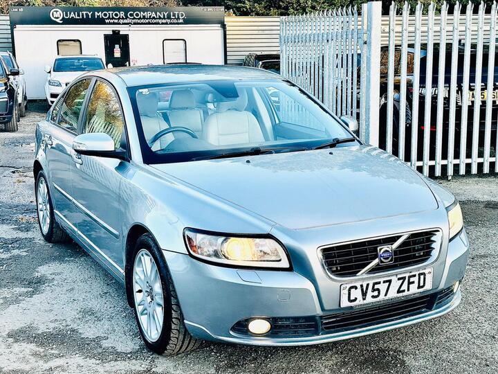 Volvo S40 2.4 SE Lux Geartronic Euro 4 4dr