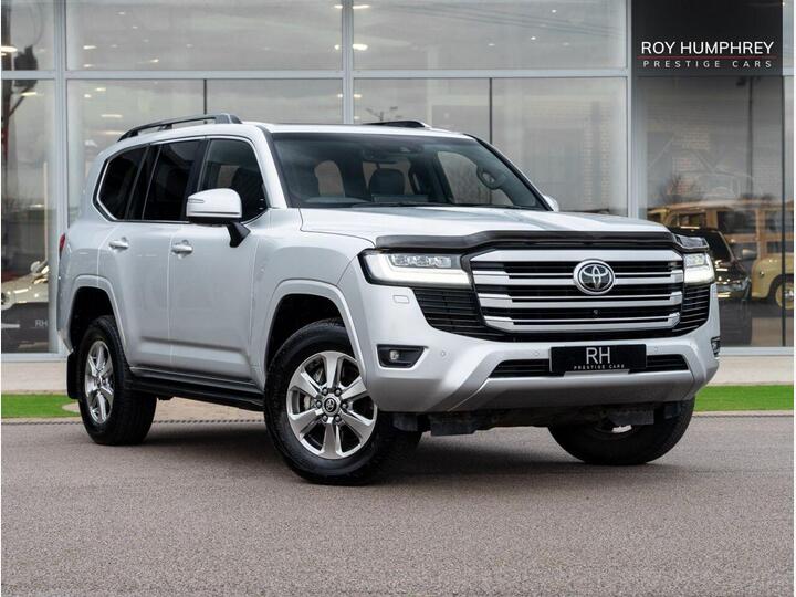 Toyota LAND CRUISER VX 3.3L Twin Turbo Diesel V6