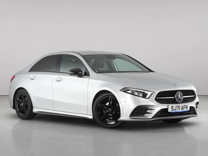 Mercedes-Benz A Class 1.3 A180 AMG Line Edition (Executive) 7G-DCT Euro 6 (s/s) 4dr
