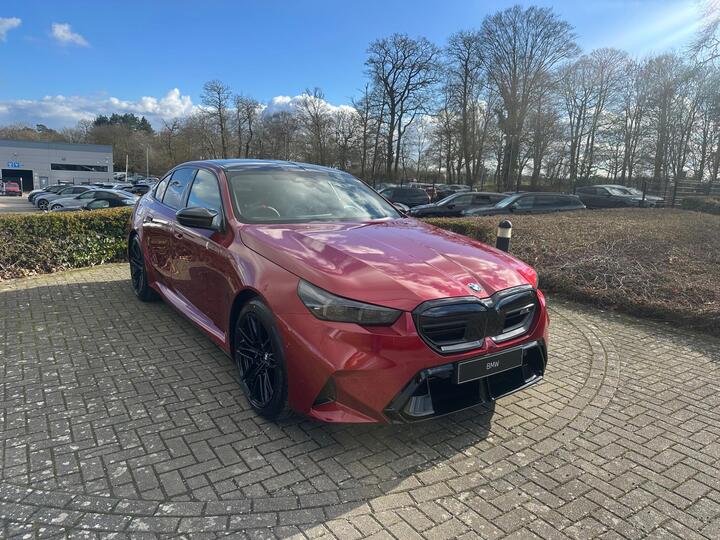 BMW M5 4.4 22.1kWh Steptronic XDrive Euro 6 (s/s) 4dr
