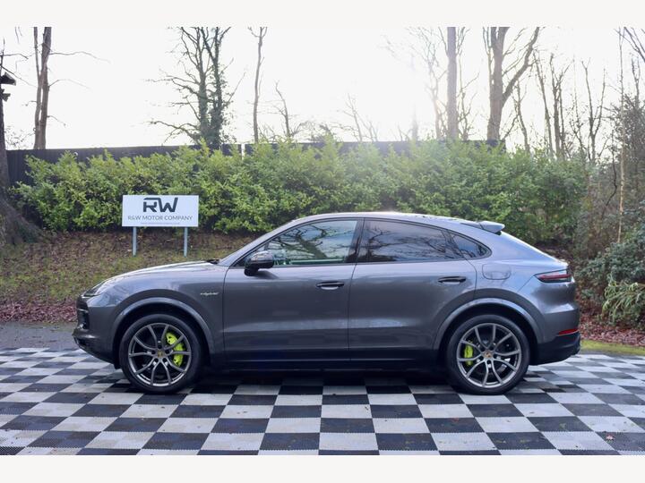 Porsche Cayenne 3.0 V6 E-Hybrid 14.1kWh TiptronicS 4WD Euro 6 (s/s) 5dr (3.6kW Charger)