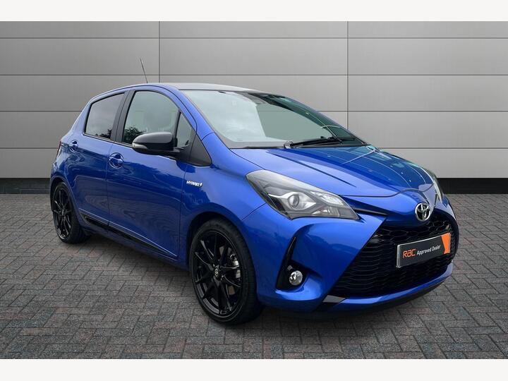 Toyota Yaris 1.5 VVT-h GR SPORT E-CVT Euro 6 (s/s) 5dr