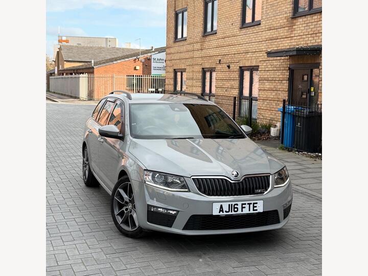Skoda Octavia 2.0 TDI VRS Euro 6 (s/s) 5dr (SNav)