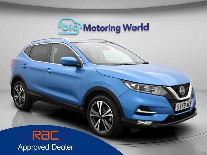 Nissan Qashqai 1.3 DIG-T N-Connecta Euro 6 (s/s) 5dr