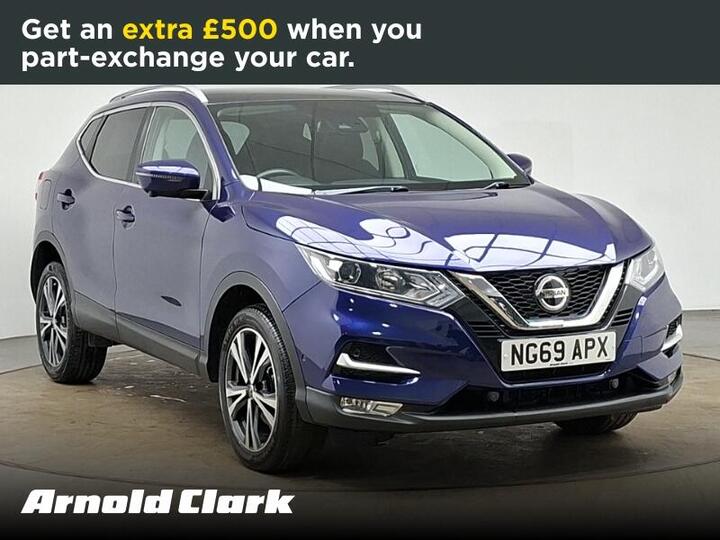 Nissan Qashqai 1.3 DIG-T N-Connecta Euro 6 (s/s) 5dr