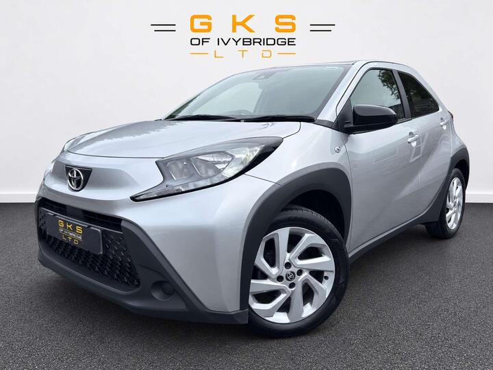Toyota Aygo X 1.0 VVT-i Pure Euro 6 (s/s) 5dr