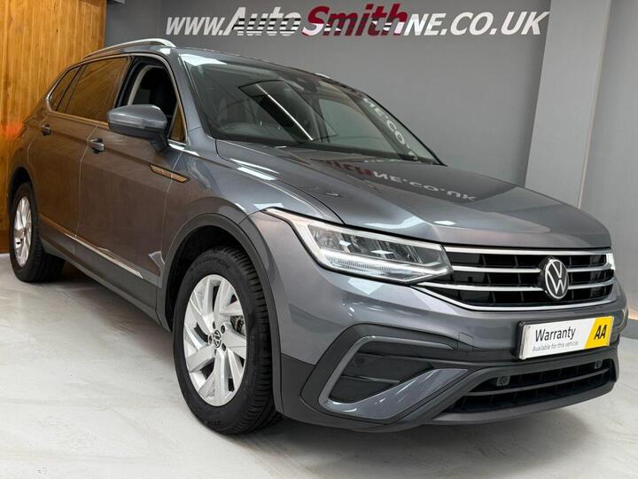 Volkswagen TIGUAN ALLSPACE 1.5 TSI Life DSG Euro 6 (s/s) 5dr Volkswagen TIGUAN ALLSPACE 1.5 TSI Life DSG Euro 6 (s/s) 5dr
