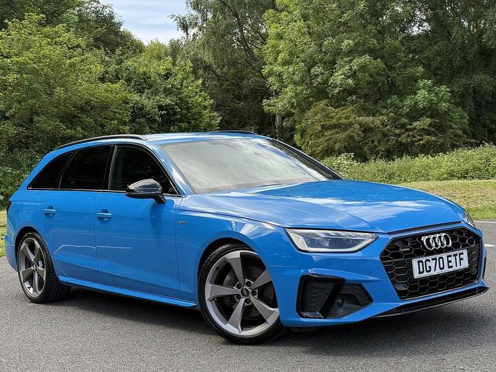 Audi A4 Avant 2.0 TDI 40 Black Edition S Tronic Quattro Euro 6 (s/s) 5dr Audi A4 Avant 2.0 TDI 40 Black Edition S Tronic Quattro Euro 6 (s/s) 5dr