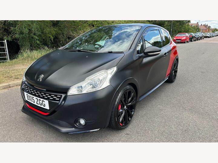 Peugeot 208 1.6 THP GTi 30th Euro 6 (s/s) 3dr