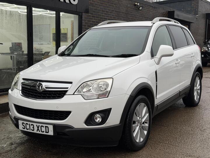Vauxhall Antara 2.2 CDTi Exclusiv 4WD Euro 5 (s/s) 5dr Vauxhall Antara 2.2 CDTi Exclusiv 4WD Euro 5 (s/s) 5dr