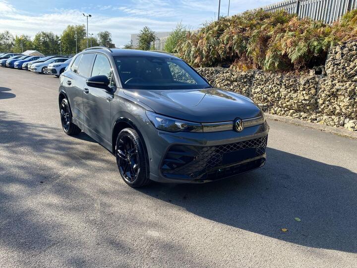 Volkswagen Tiguan 1.5 ETSI MHEV Black Edition DSG Euro 6 (s/s) 5dr