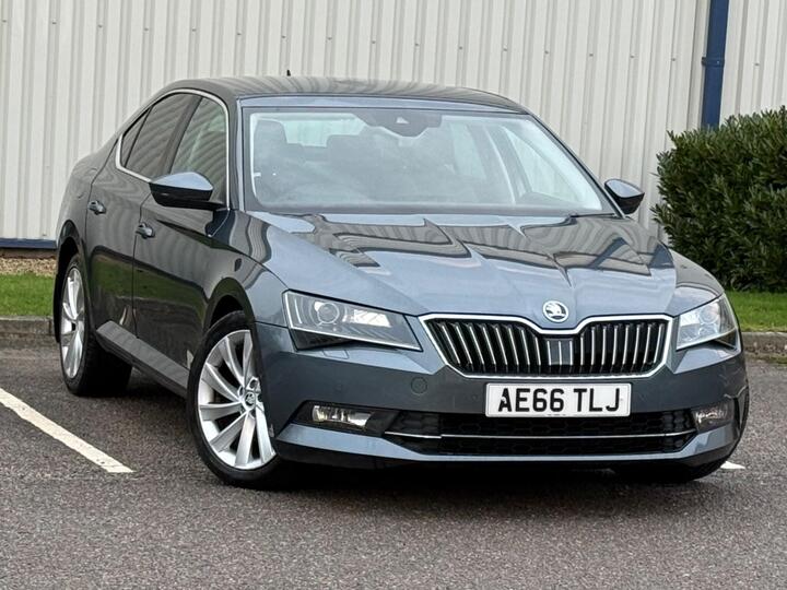 Skoda Superb 2.0 TDI SE L Executive Euro 6 (s/s) 5dr Skoda Superb 2.0 TDI SE L Executive Euro 6 (s/s) 5dr