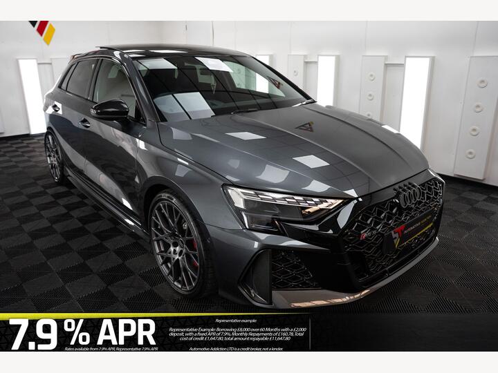 Audi RS3 2.5 TFSI Carbon Black Sportback S Tronic Quattro Euro 6 (s/s) 5dr
