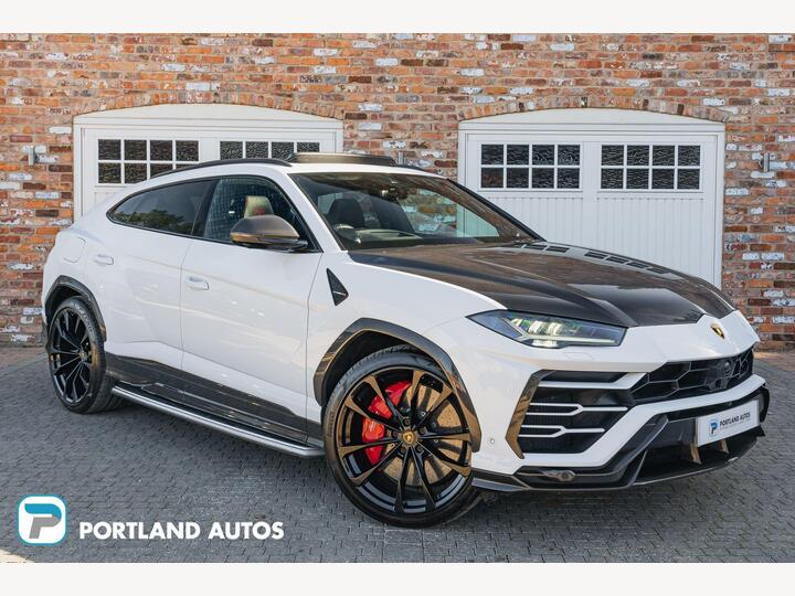 Lamborghini Urus 4.0 V8 BiTurbo Auto 4WD Euro 6 5dr Lamborghini Urus 4.0 V8 BiTurbo Auto 4WD Euro 6 5dr